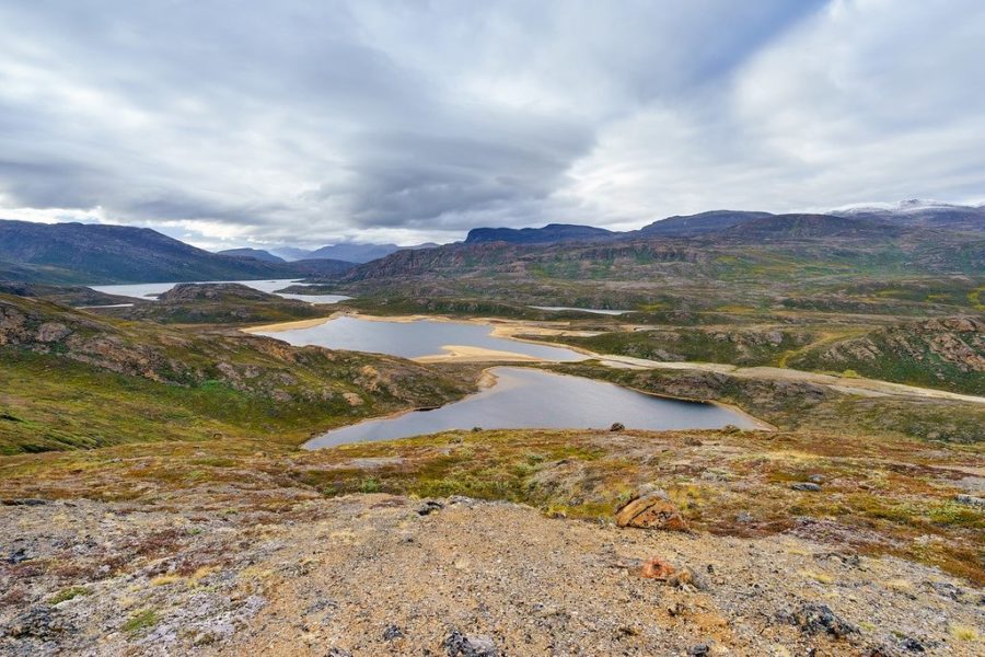 Arctic Circle Trail Lakes