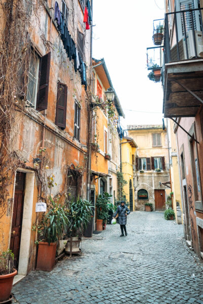 Local Neighborhood in Rome